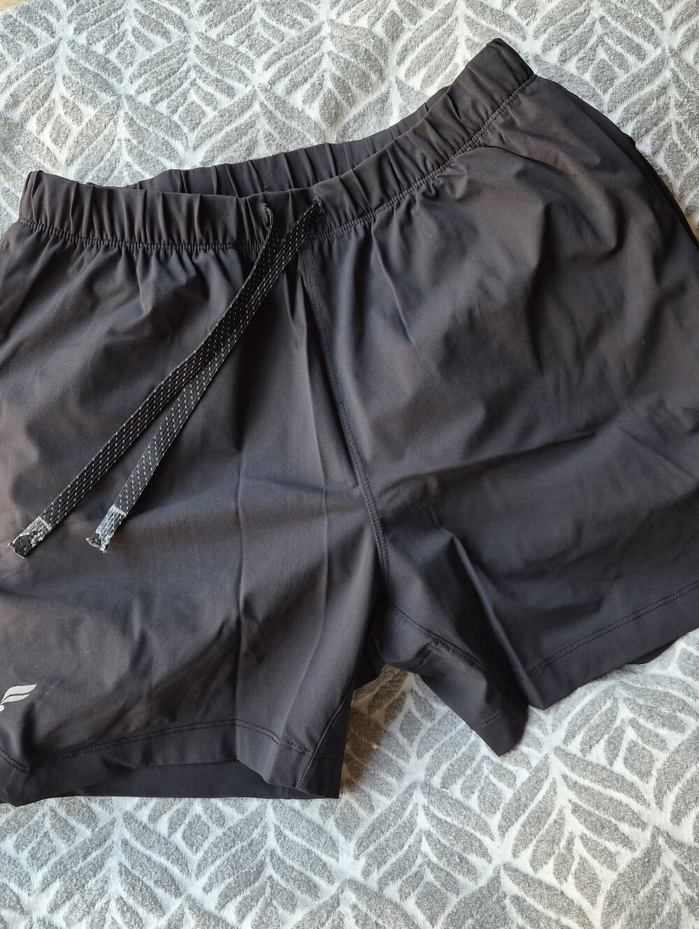 Fabletics The One 5" Short - Black - Picture 2 of 6